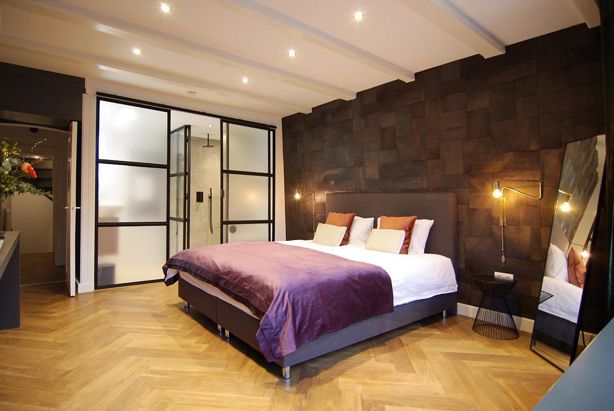 New! 2024 - The Canal Bridge Suites Amsterdam Værelse billede